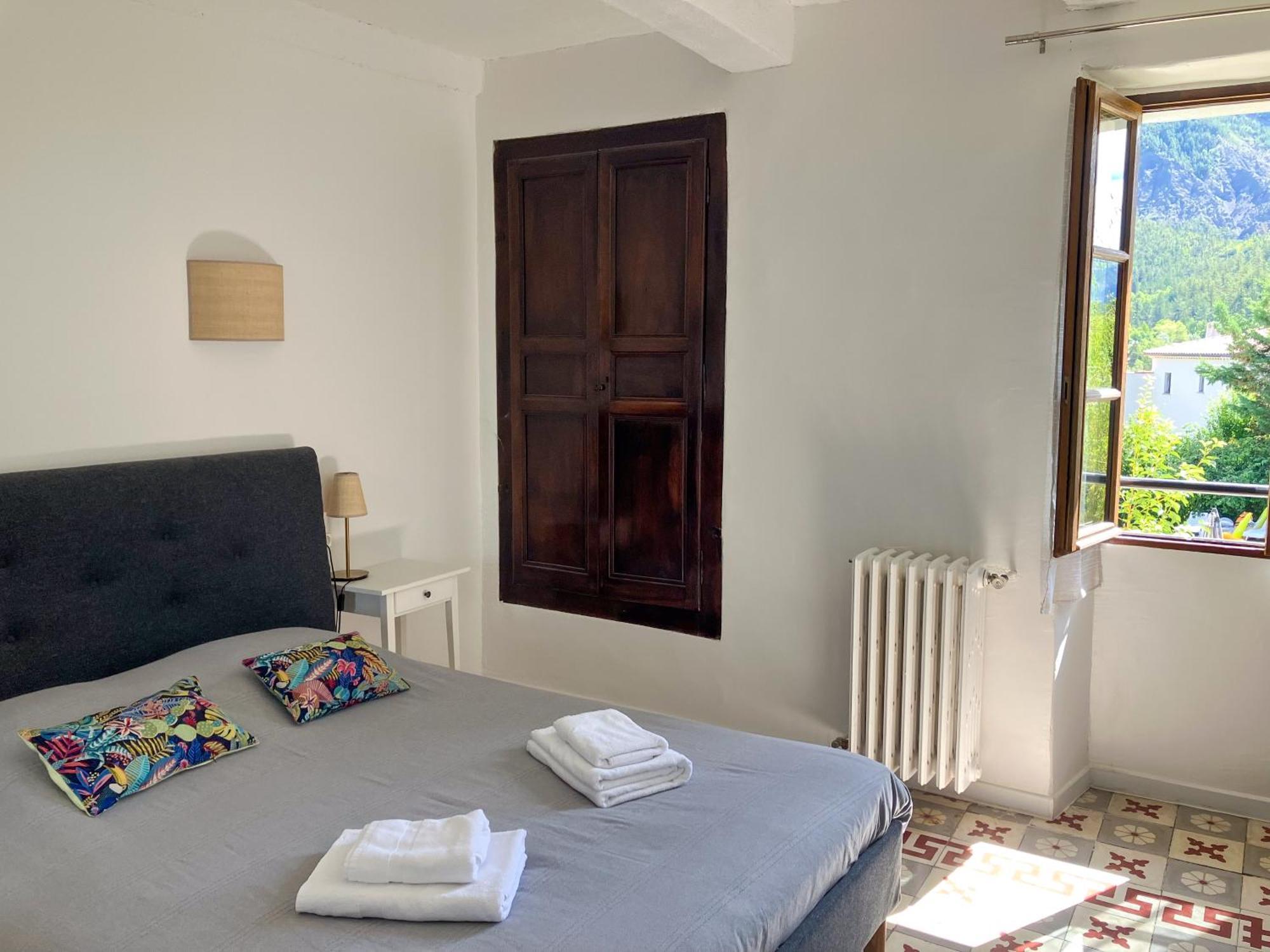 La Maison Des Hotes La Motte-du-Caire Ngoại thất bức ảnh